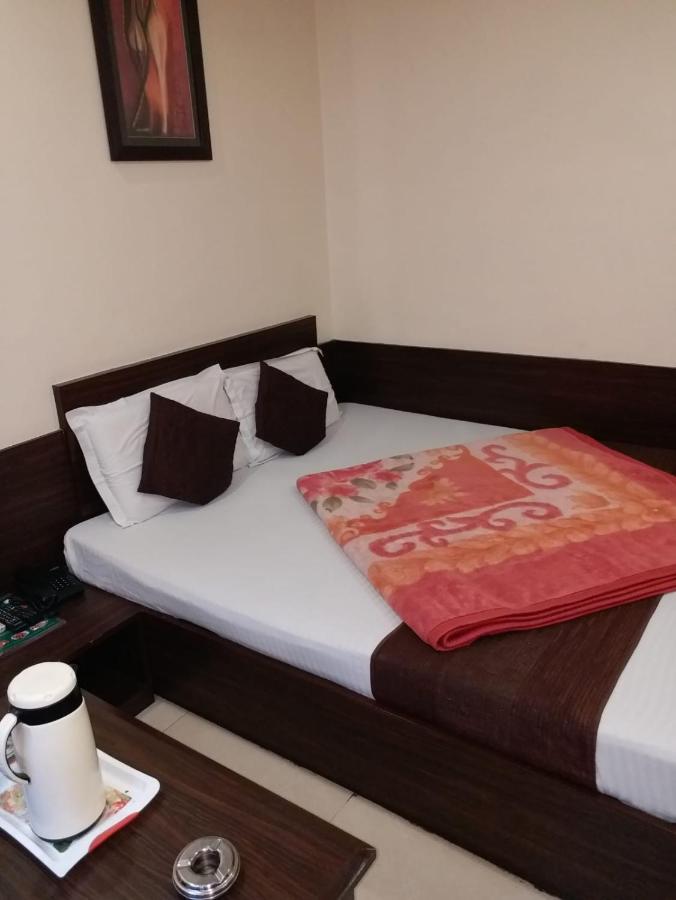 Hotel Abhinandan Inn Jaipur Eksteriør billede