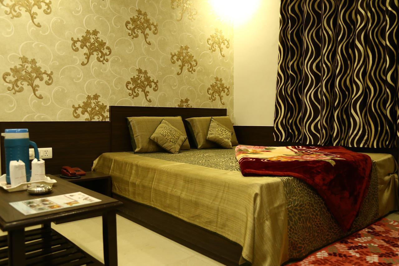 Hotel Abhinandan Inn Jaipur Eksteriør billede