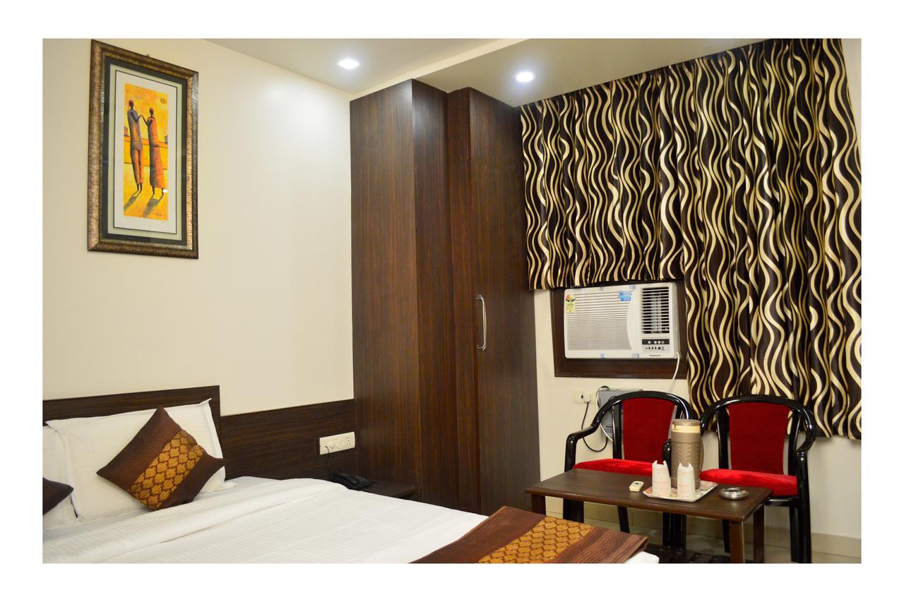 Hotel Abhinandan Inn Jaipur Eksteriør billede