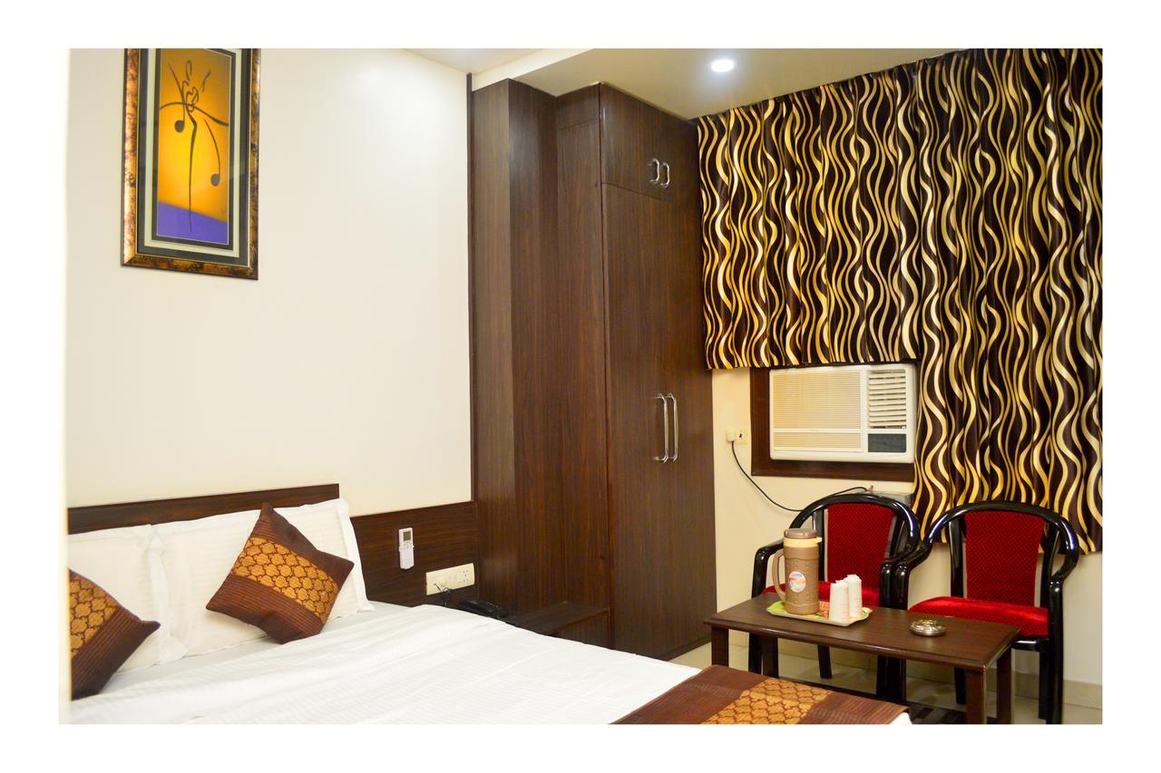 Hotel Abhinandan Inn Jaipur Eksteriør billede