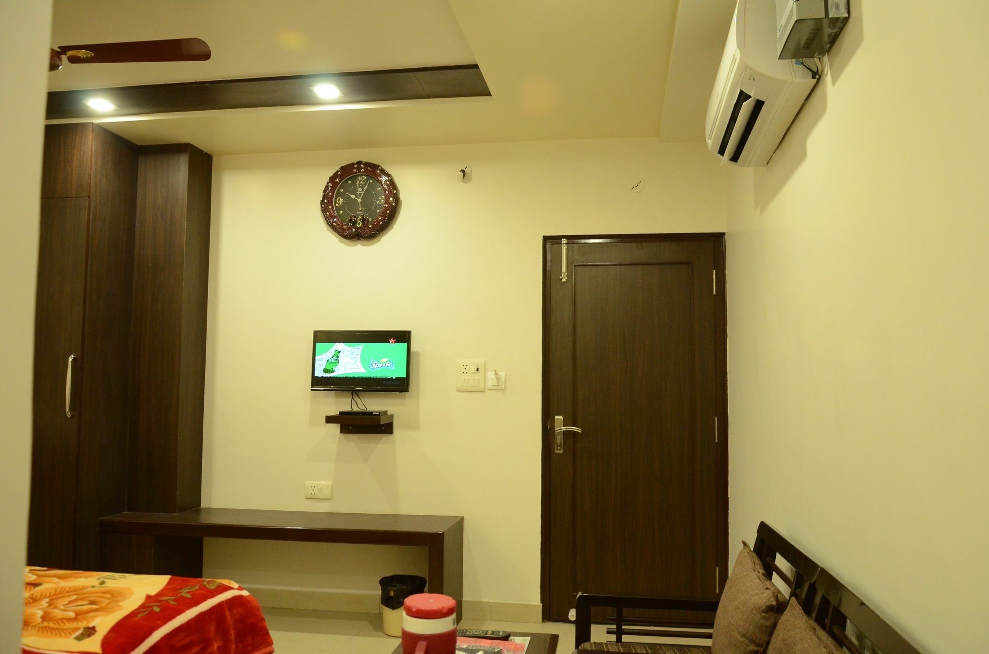 Hotel Abhinandan Inn Jaipur Eksteriør billede