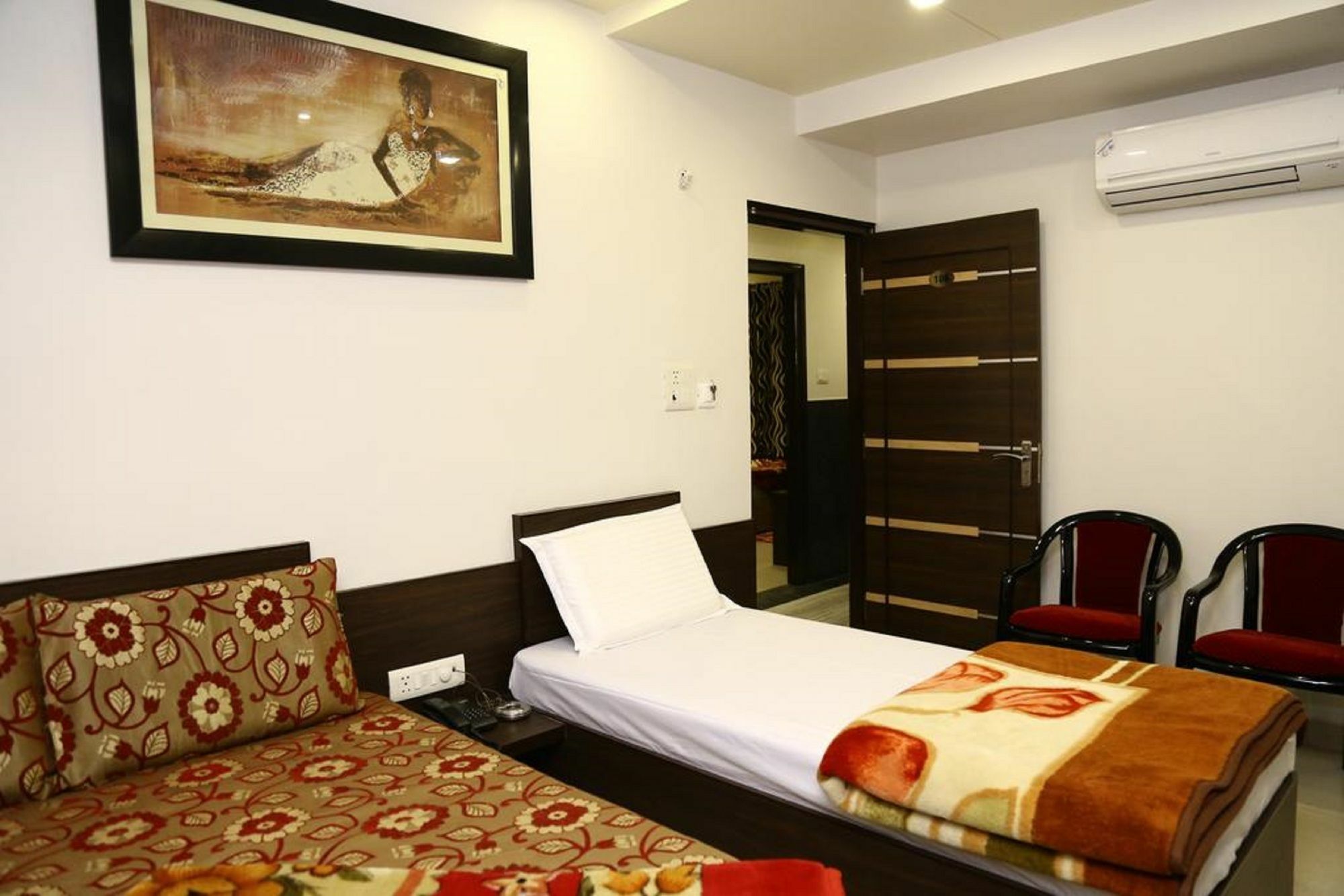 Hotel Abhinandan Inn Jaipur Eksteriør billede